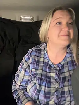 BustyGoddess6969 online show from 12/03/25, 03:36