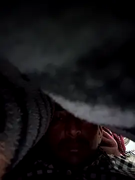 Snapshot of TwinklyBasket897 chatting on 12/05/25, 05:42 TwinklyBasket897 online show from 12/05/25, 05:42