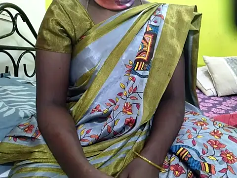 Snapshot of tamil_sumathi chatting on 03/14/26, 05:13 tamil sumathi online show from 03/14/26, 05:13