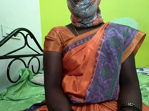 Snapshot of tamil_sumathi chatting on 04/03/26, 05:38 tamil sumathi online show from 04/03/26, 05:38