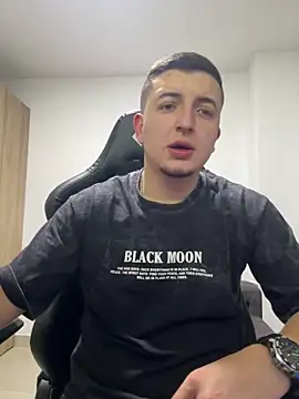 Liam jones10 online show from 12/15/25, 05:12