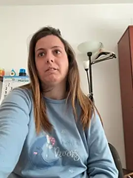 Snapshot of Sareyxon chatting on 03/30/26, 09:32 Sareyxon online show from 03/30/26, 09:32