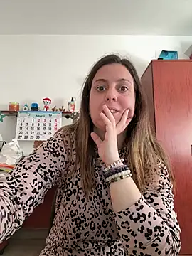 Snapshot of Sareyxon chatting on 04/07/26, 07:20 Sareyxon online show from 04/07/26, 07:20