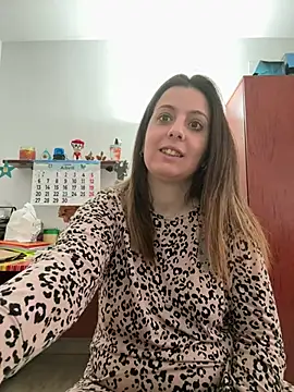 Snapshot of Sareyxon chatting on 04/12/26, 07:57 Sareyxon online show from 04/12/26, 07:57