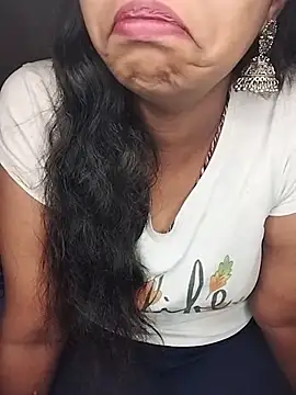 Snapshot of kannada_siri123 chatting on 12/03/25, 06:17 kannada siri123 online show from 12/03/25, 06:17