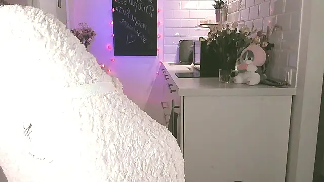 MePretty online show from 03/03/25, 08:54