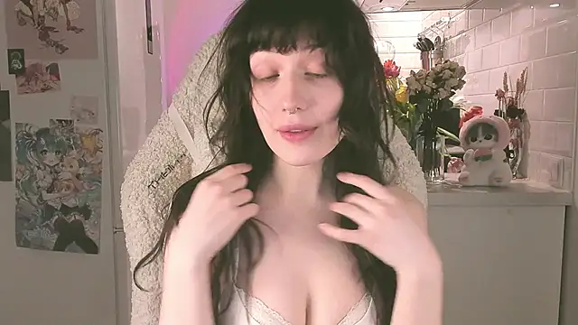 MePretty online show from 03/10/25, 09:29