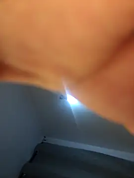 Snapshot of lunagatax12 chatting on 12/01/25, 10:48 lunagatax12 online show from 12/01/25, 10:48