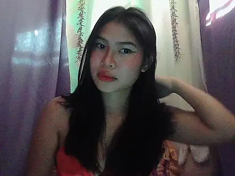 Snapshot of Allysonxx05 chatting on 02/27/26, 11:05 Allysonxx05 online show from 02/27/26, 11:05