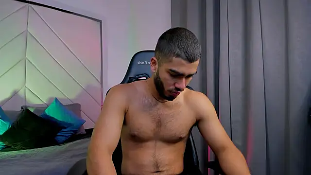 Franco banderas online show from 01/17/26, 01:05