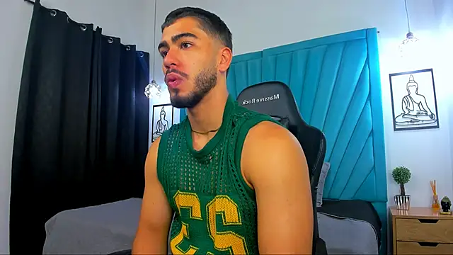 Franco banderas online show from 02/11/26, 12:10