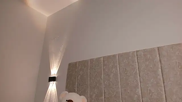 Snapshot of Scarlett_Lee1 chatting on 03/10/26, 12:26 Scarlett Lee1 online show from 03/10/26, 12:26