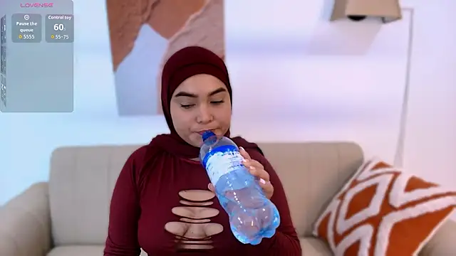 Snapshot of Habi_arabic chatting on 02/11/26, 10:04 Habi arabic online show from 02/11/26, 10:04