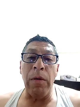 Snapshot of JRAdams23 chatting on 12/16/25, 08:58 JRAdams23 online show from 12/16/25, 08:58