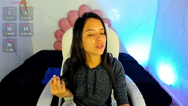 Cherrybombs  online show from 03/25/26, 01:06