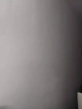 RoxieHart05 online show from 05/18/26, 03:57