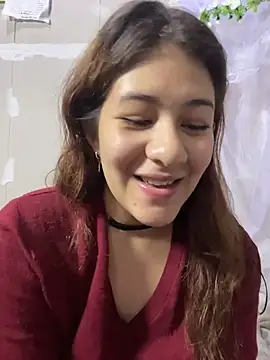 Snapshot of dakota021 chatting on 04/17/26, 02:14 dakota021 online show from 04/17/26, 02:14