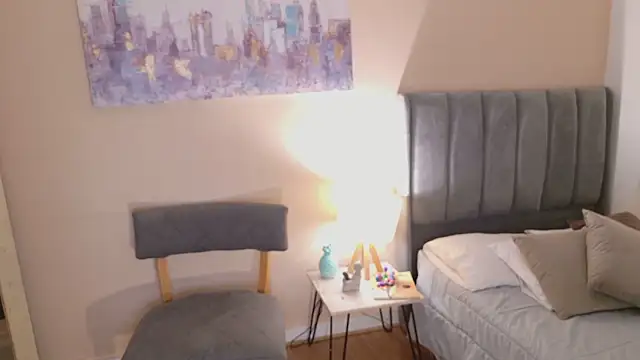 Snapshot of Megaan___ chatting on 04/06/26, 12:06 Megaan online show from 04/06/26, 12:06