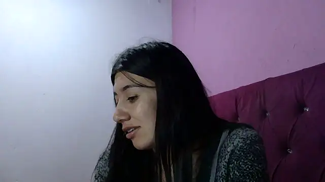 TaylorLove- online show from 12/21/25, 01:02