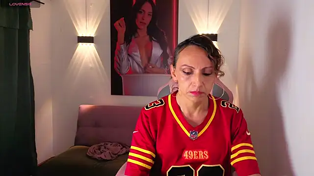 Ivonne ferrer   online show from 01/09/26, 01:41