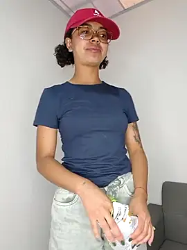   VioletaHeaven   online show from 02/14/26, 10:06