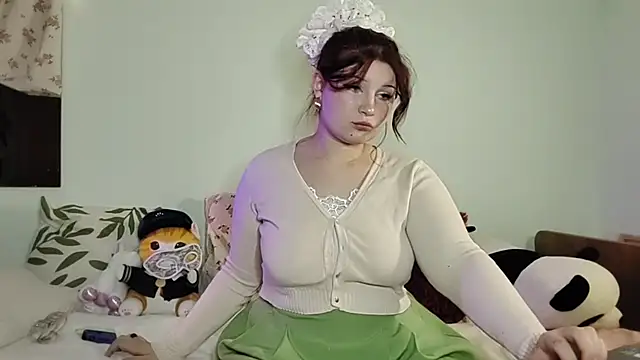 Shy Lily online show from 01/05/26, 10:02