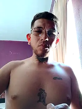 Snapshot of macarywillm chatting on 03/31/26, 08:31 macarywillm online show from 03/31/26, 08:31