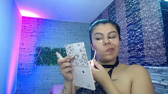 emma petit07 online show from 01/10/26, 09:16