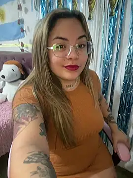 Lindalatina2001 online show from 07/09/26, 12:04