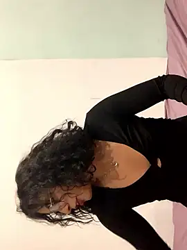 Arely-L1 online show from 01/11/26, 05:34