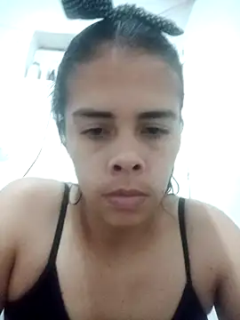 Snapshot of Isabella_Evanss chatting on 12/14/25, 06:23 Isabella Evanss online show from 12/14/25, 06:23