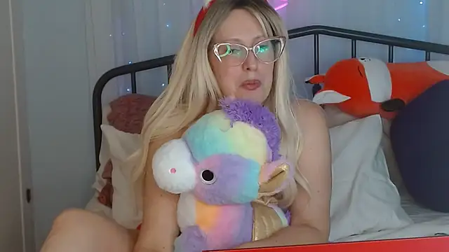 Katina-LoveJoy online show from 12/19/25, 12:50