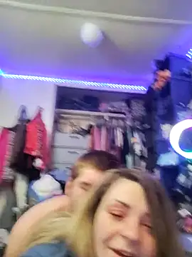 xKittenPawz online show from 01/17/26, 09:25