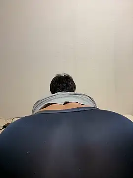 Snapshot of tbgs chatting on 12/03/24, 02:27 tbgs online show from 12/03/24, 02:27