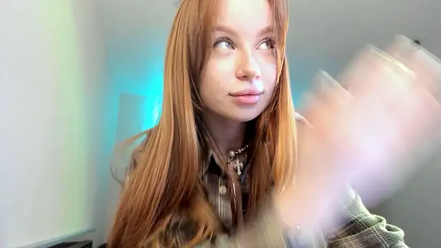 PollyPeach  online show from 02/26/26, 05:17