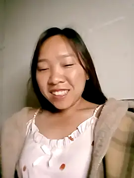 Snapshot of Minsssa20 chatting on 04/19/26, 10:34 Minsssa20 online show from 04/19/26, 10:34