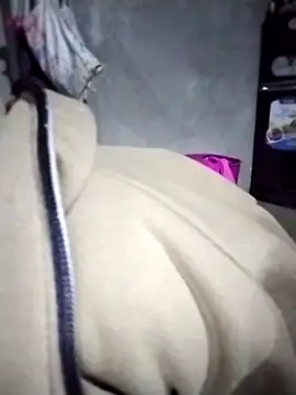 iam-eli online show from 12/20/25, 11:23