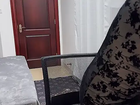 A-ZJunn online show from 12/16/25, 11:48