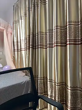A-ZJunn online show from 04/30/26, 12:55