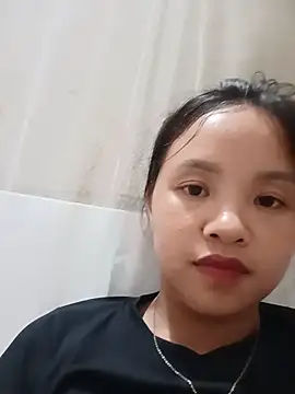 Snapshot of Pretty-haert chatting on 06/14/26, 03:25 Pretty-haert online show from 06/14/26, 03:25