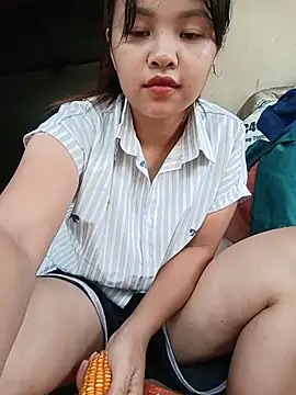 Snapshot of Pretty-haert chatting on 07/06/26, 03:03 Pretty-haert online show from 07/06/26, 03:03