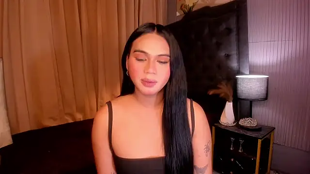 Snapshot of asianhugecockjulia chatting on 03/07/26, 01:30 asianhugecockjulia online show from 03/07/26, 01:30