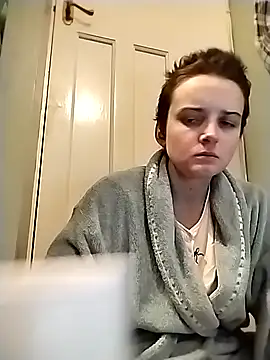 Amy01112 online show from 02/04/26, 09:31