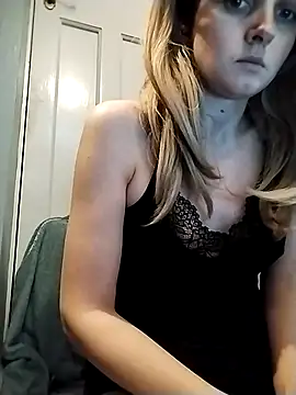 Amy01112 online show from 02/13/26, 04:03