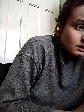 Snapshot of Amy01112 chatting on 03/17/26, 02:09 Amy01112 online show from 03/17/26, 02:09