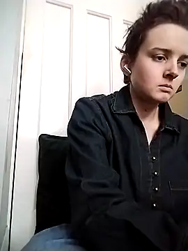 Snapshot of Amy01112 chatting on 03/21/26, 02:20 Amy01112 online show from 03/21/26, 02:20