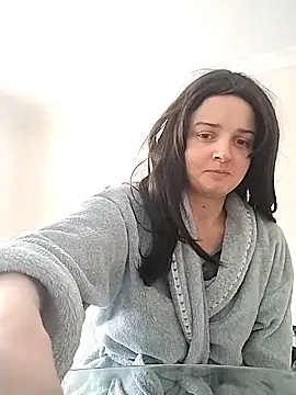 Snapshot of Amy01112 chatting on 04/16/26, 12:06 Amy01112 online show from 04/16/26, 12:06