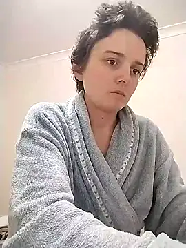 Snapshot of Amy01112 chatting on 04/18/26, 07:58 Amy01112 online show from 04/18/26, 07:58