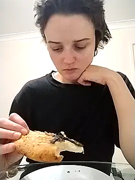 Snapshot of Amy01112 chatting on 04/19/26, 07:38 Amy01112 online show from 04/19/26, 07:38