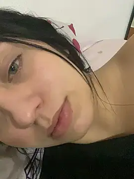 Snapshot of Latinaarg chatting on 08/09/26, 02:46 Latinaarg online show from 08/09/26, 02:46